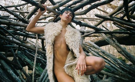 Izzi Rojas model free image