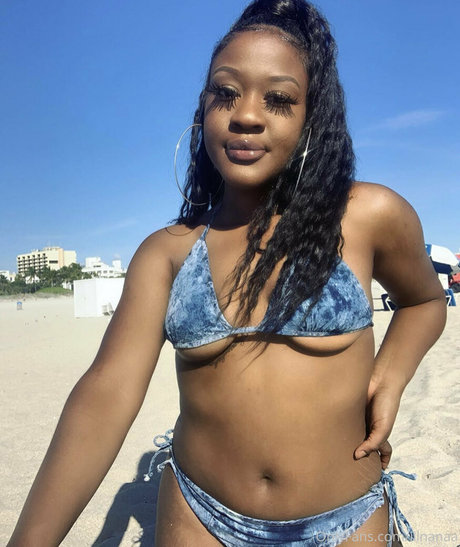 illnanaa pornstar beautiful archive