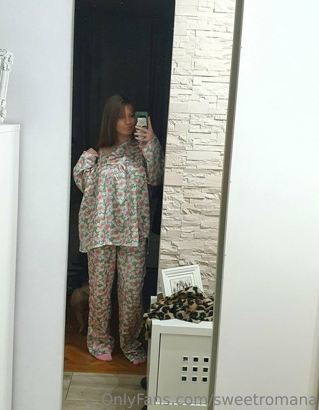 sweetromana beautiful model picture