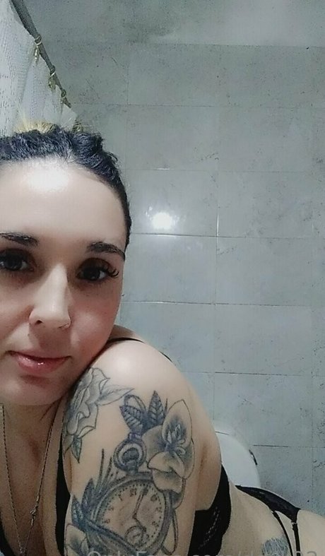 daiik22 model porn image