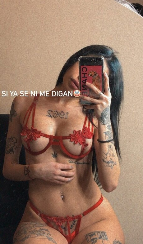 Vicky Balena pornstar exclusive images