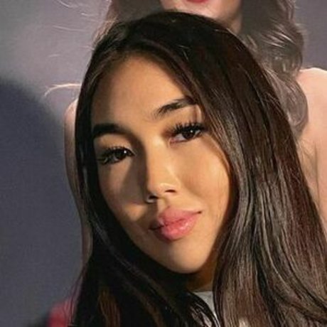 Asya Sun model nudes pic