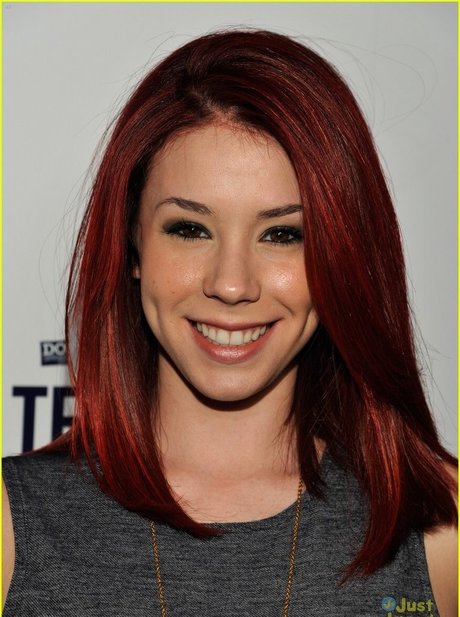 Jillian Rose Reed star adult photo