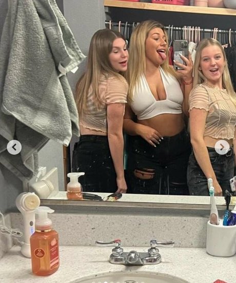 Mackenzie Spohn pornstar nudes images