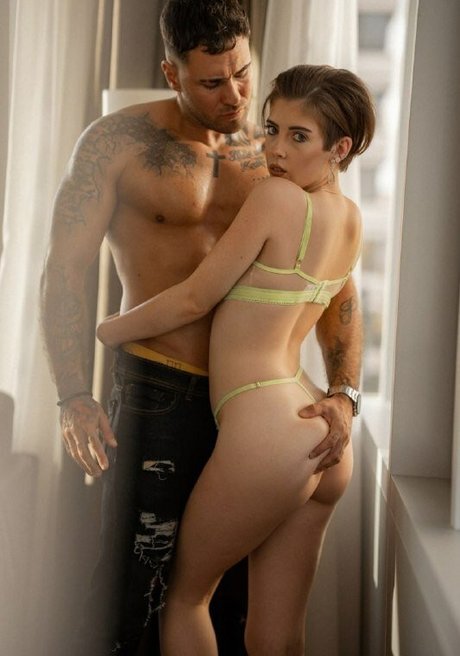 TheAleexa star naked picture