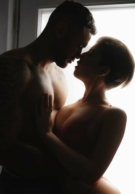 TheAleexa star erotic pictures