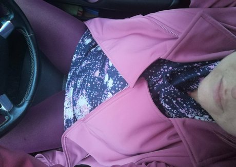 lealadyfree pornstar perfect photo