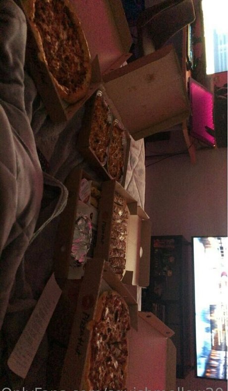 squishmellow20 hot star pictures