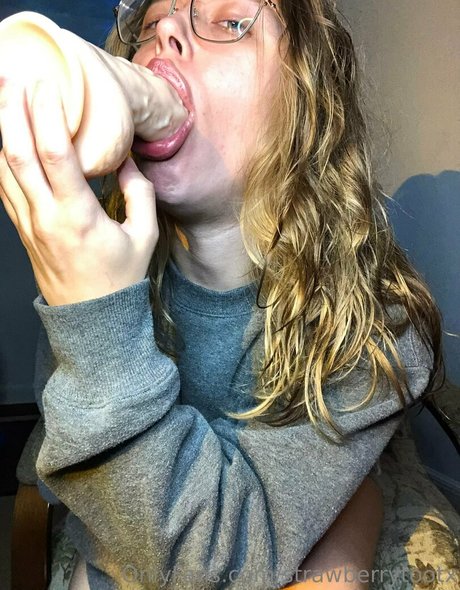 strawberrytootx best star pics