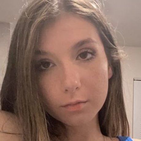 rileyreed18 porn actress img