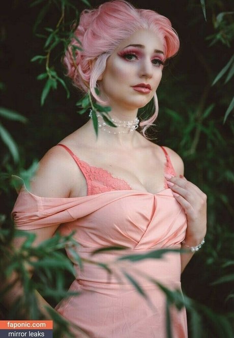 BloodyNyuu model art picture