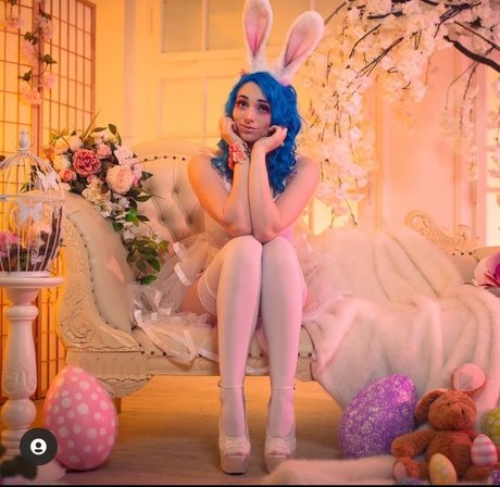 BloodyNyuu pornstar nude images