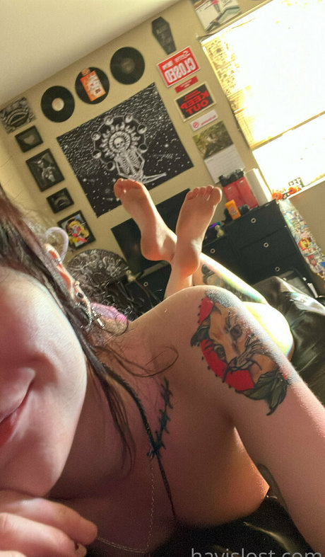 hayislost star erotic photos