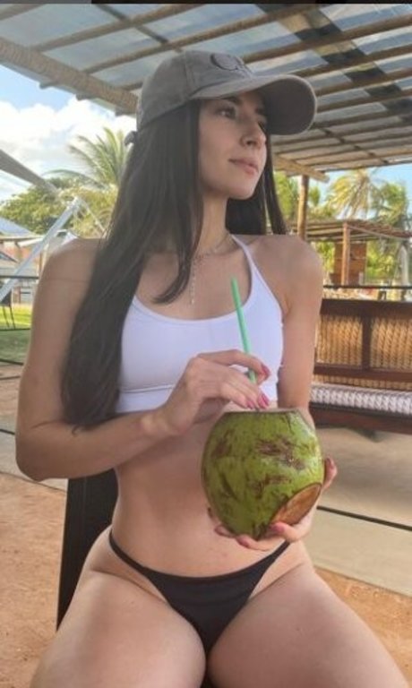 Louise Veronica model nice pics