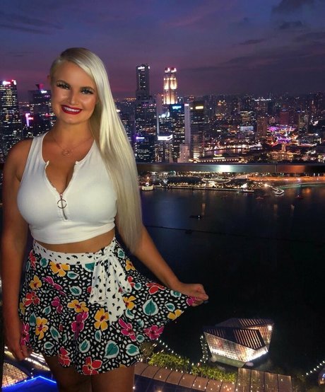 Zandra May nice pornstar galleries