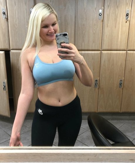 Zandra May hd model galleries