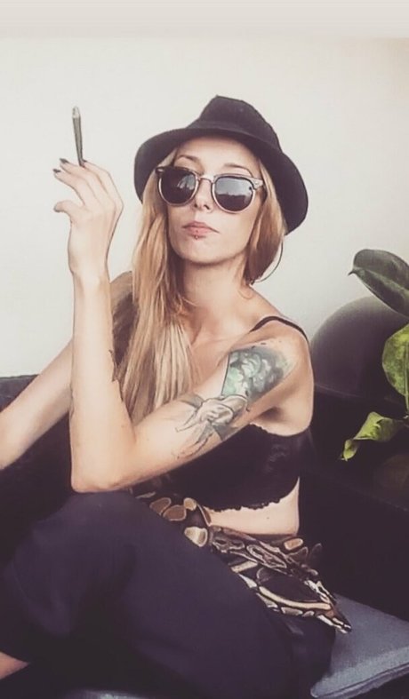 artnvenom hd actress photo