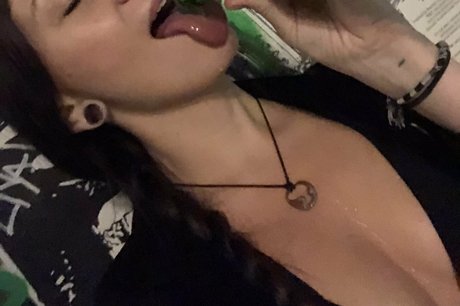 monalisawhoaa nude model pictures