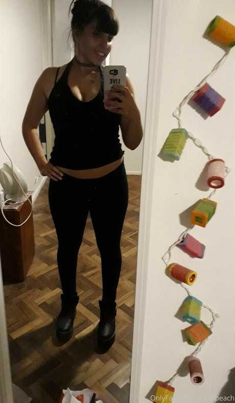 peachvicco nude star photo