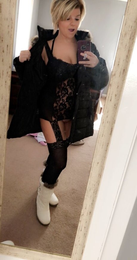 shanassty model image