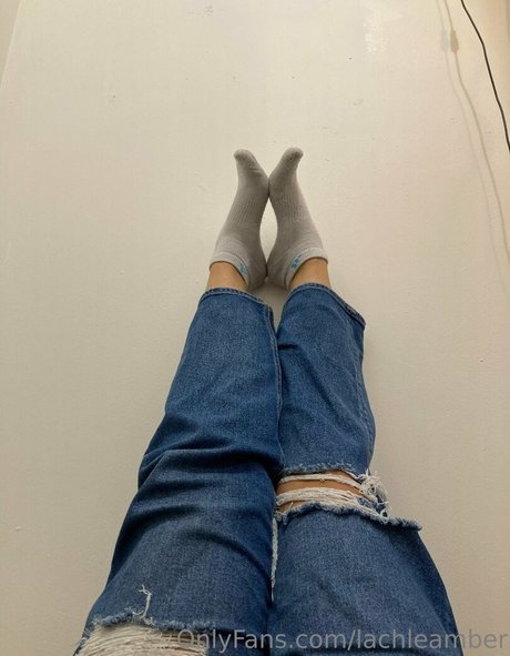 lachleamber model nudes archive