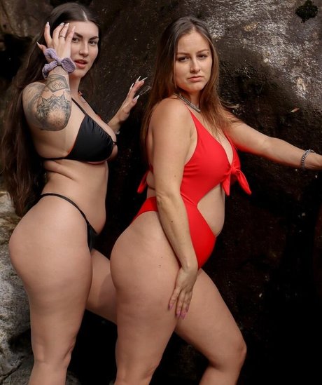 Angela Amethyst exclusive star photo