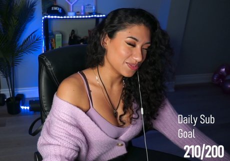 Tamia J star beautiful pics