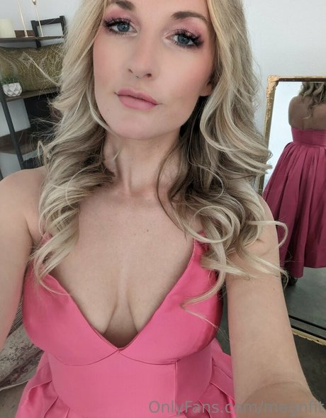 megnfit adult actress gallery