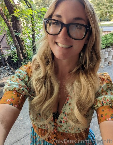 megnfit pornstar img