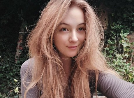 sleepyvegan nudes star pic