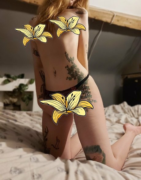 sleepyvegan model pretty gallery