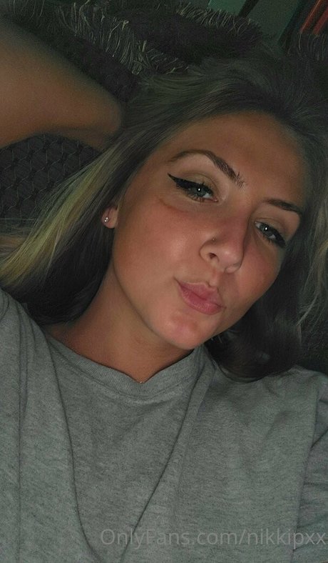 Nikkipxx sexy pornstar archive