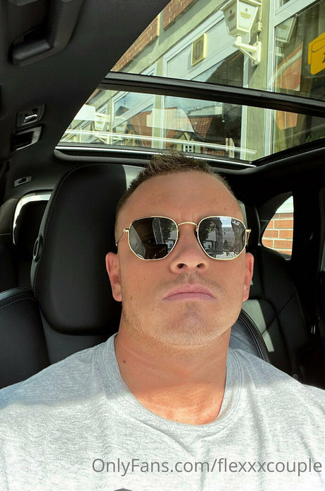 flexxxcouple pornstar pretty pic