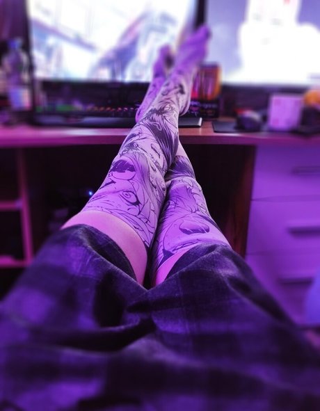 realvrawr model free picture