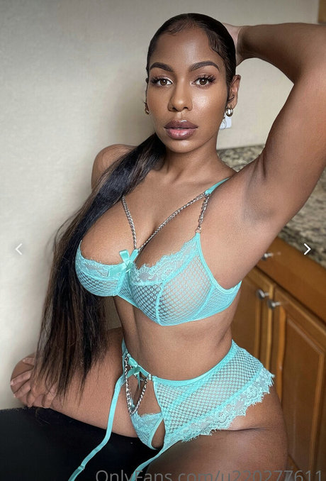 Leiza Mae Keane pretty star gallery