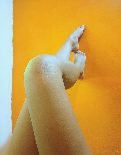 mili red13 hot star pics