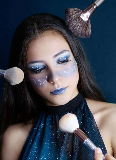 Daniela Derly nudes model pictures