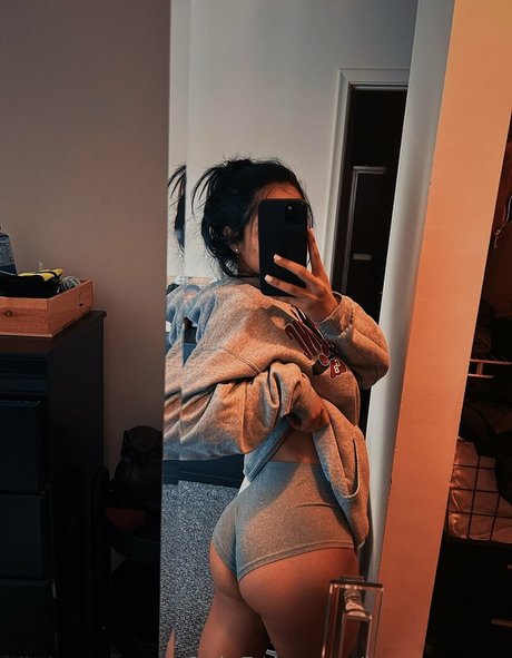 jeannnnnnn pornstar art pics