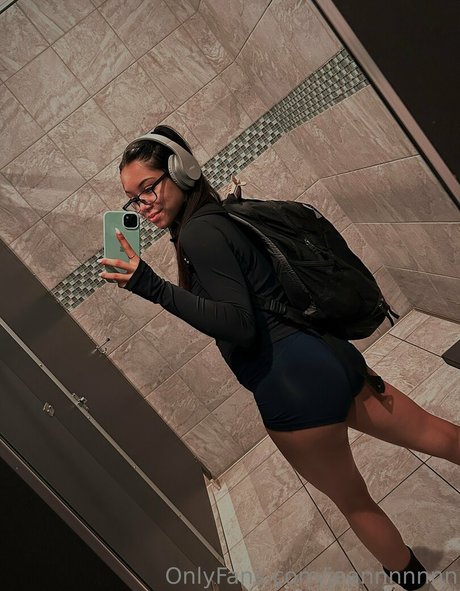 jeannnnnnn model perfect picture