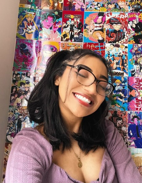 krystalogy hot model images