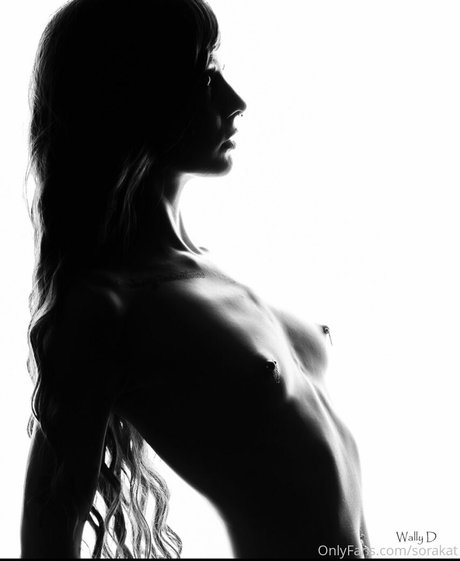 sorakat model adult galleries