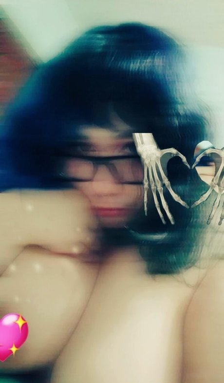 Moomochi adult actress galleries