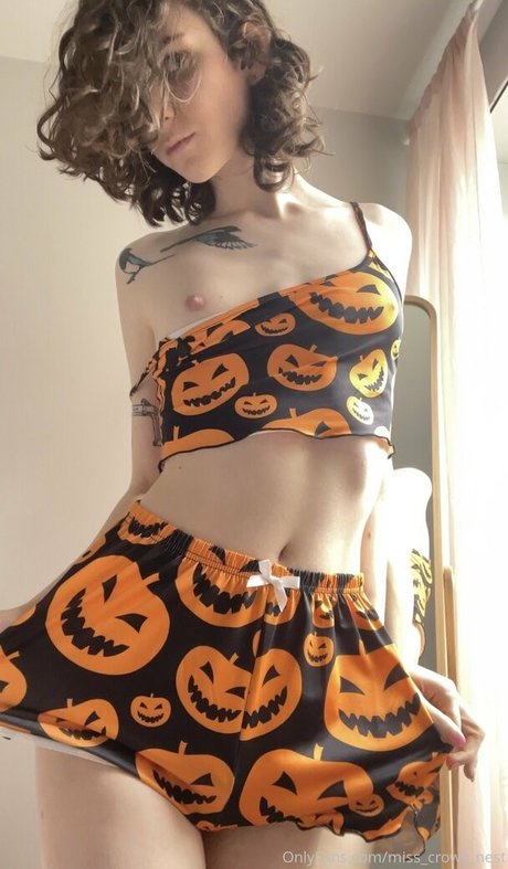 Miss Crows Nest xxx star pictures