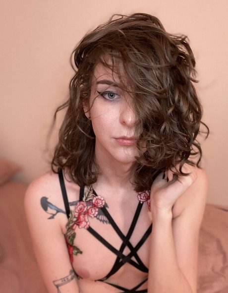 Miss Crows Nest top pornstar photo