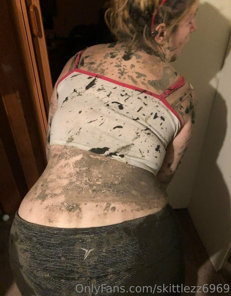 skittlezz6969 model free images