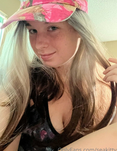 Seakitty perfect actress photo