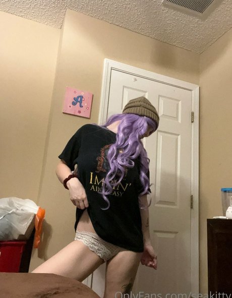 Seakitty model pornographic photo