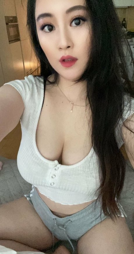 Misskangaroo nudes star image