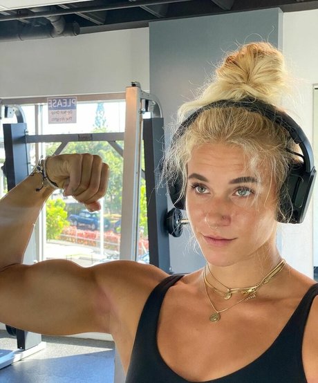 Calyx Harmony top model galleries