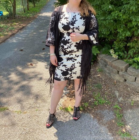 Swingerwanabe beautiful actress pics